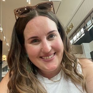 Meet your Posher, Megan